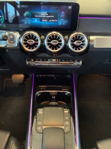 Used 2021 Mercedes-Benz GLB 250 image 10