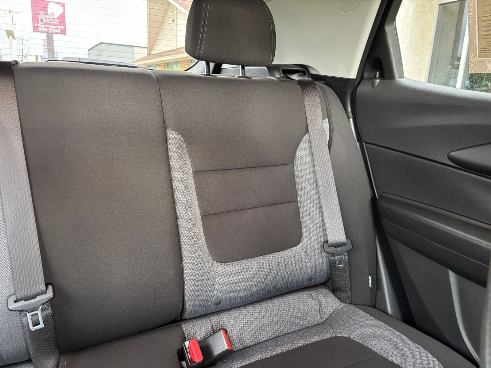 Used 2025 Chevrolet TrailBlazer LT FWD image 36