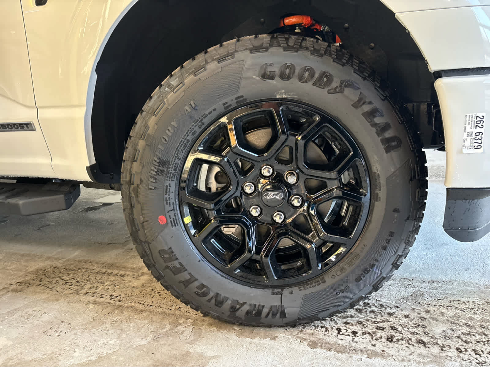 New 2025 Ford F150 XLT w/ Equipment Group 302A MID image 45