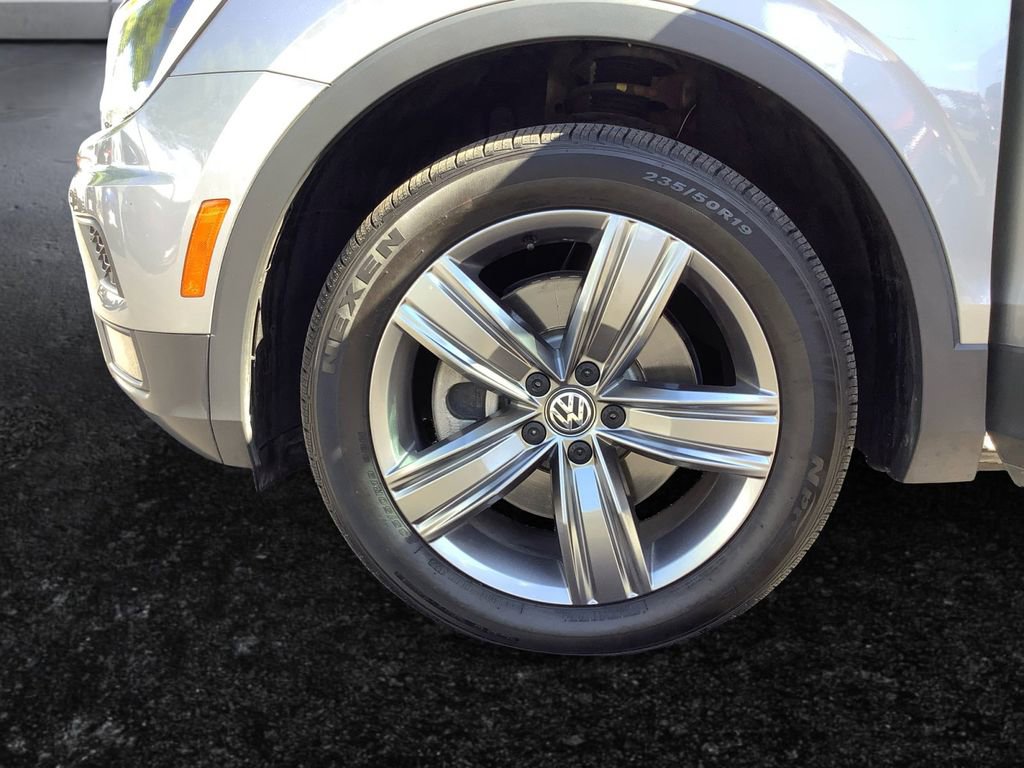 Used 2021 Volkswagen Tiguan SEL image 26