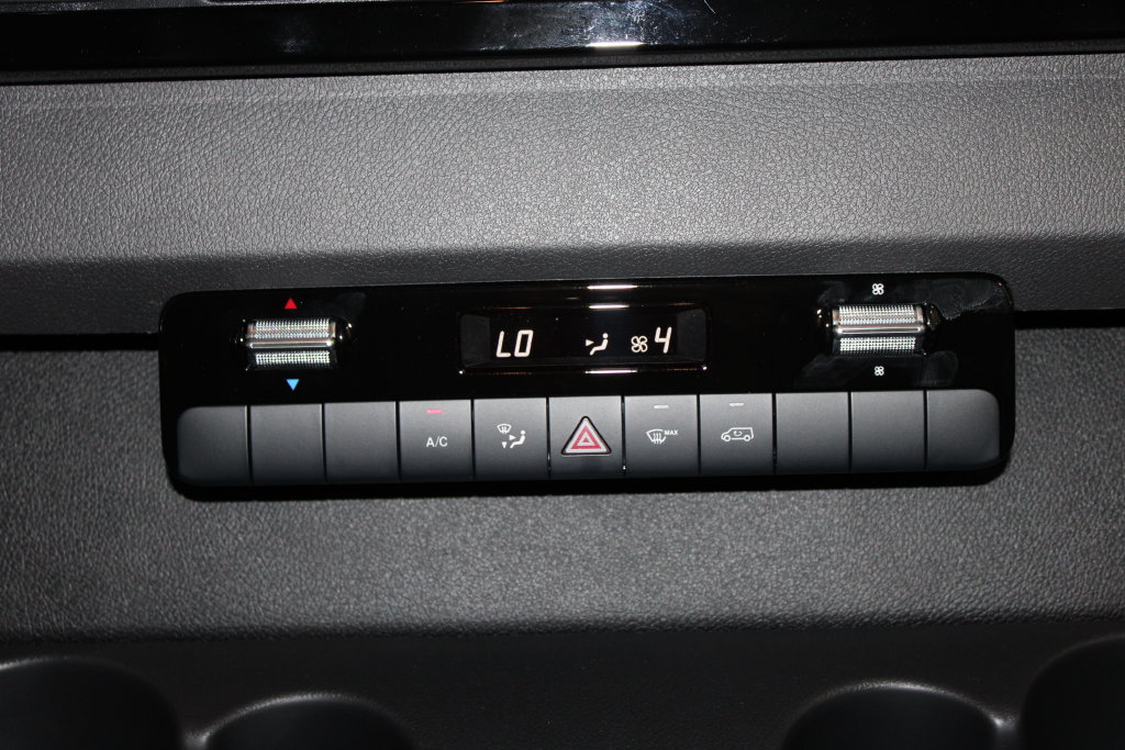 New 2025 Mercedes-Benz Sprinter 2500 image 22