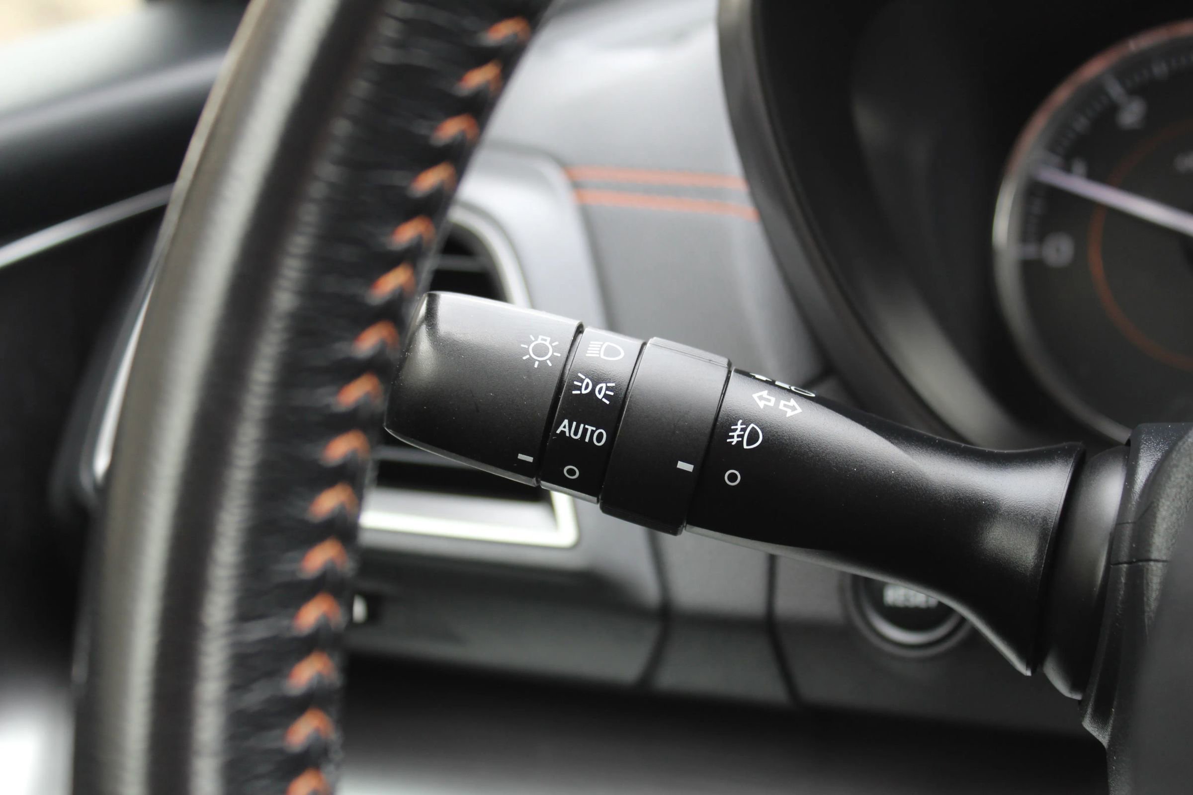 Used 2018 Subaru Crosstrek 2.0i Limited image 29