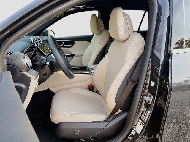 Certified 2026 Mercedes-Benz GLC 300 4MATIC image 12
