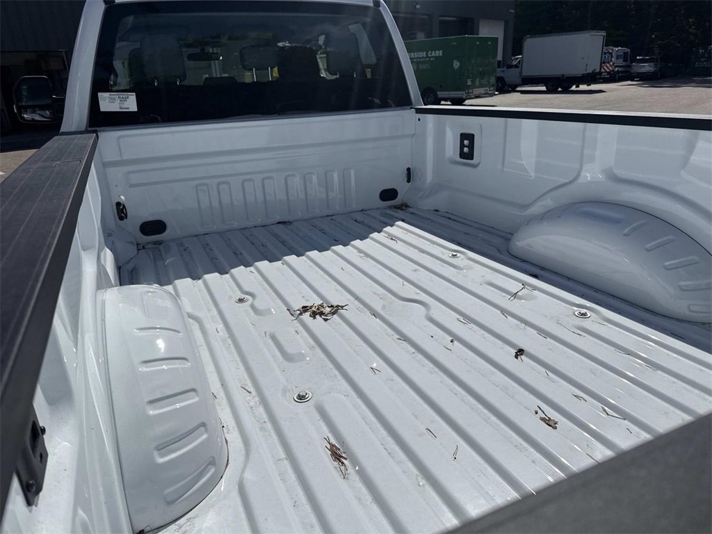 New 2025 Ford F350 XL w/ XL Chrome Package image 4