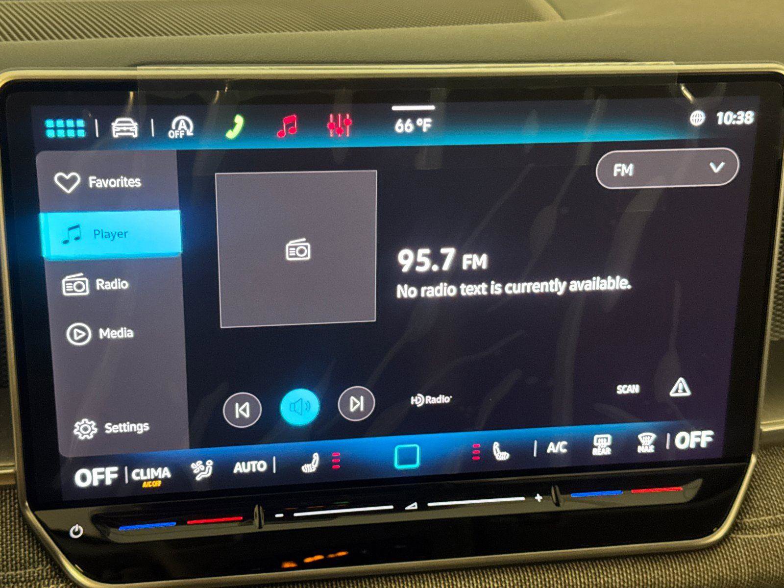 New 2026 Volkswagen Tiguan S FWD image 17