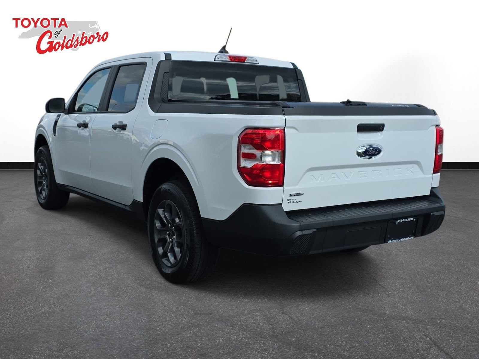 Used 2024 Ford Maverick XLT image 7