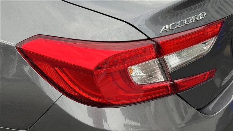 Used 2018 Honda Accord EX-L image 13