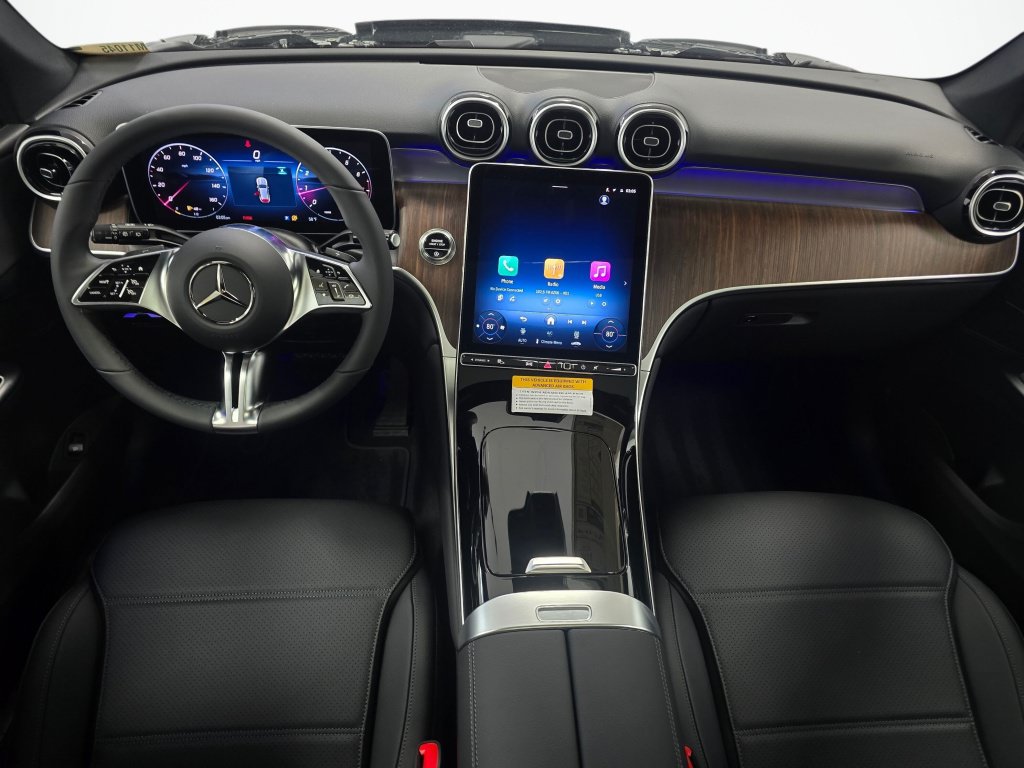 New 2026 Mercedes-Benz GLC 300 4MATIC image 17