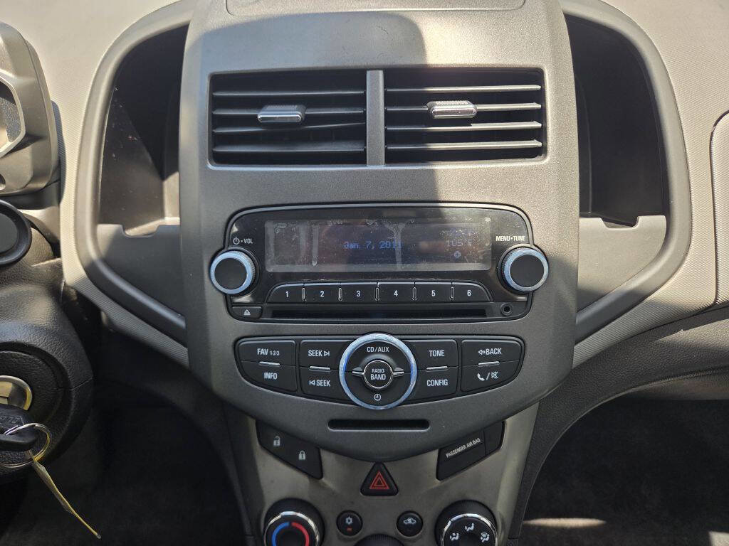 Used 2012 Chevrolet Sonic LS FWD image 20
