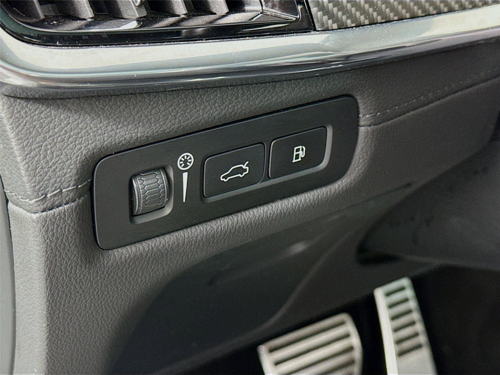 Used 2021 Polestar Polestar 1 image 6