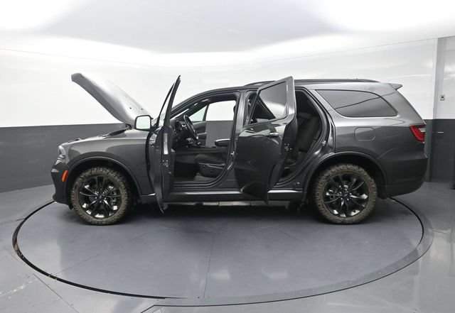 Used 2024 Dodge Durango GT w/ Blacktop Package AWD/4WD image 41