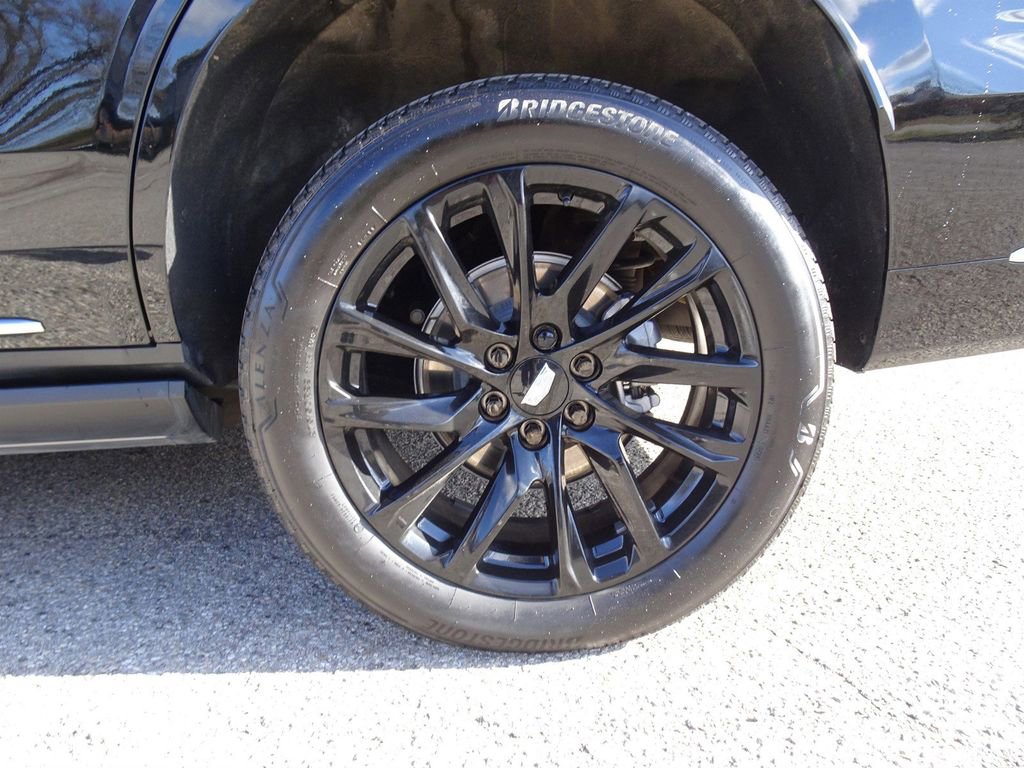 Used 2025 Cadillac Escalade Premium Luxury w/ LPO, Floor Liner Package image 23