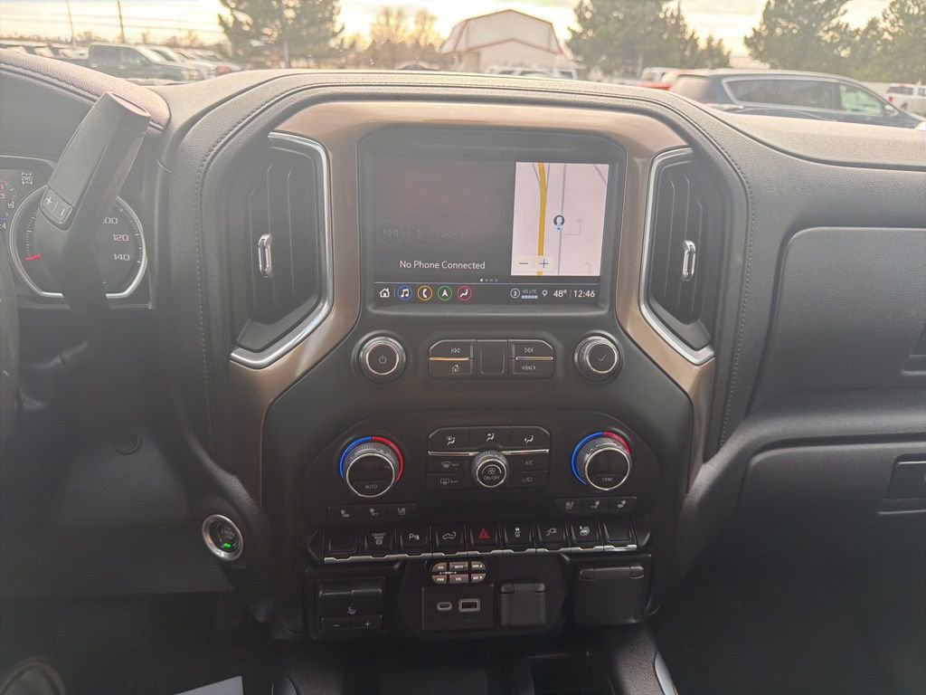 Used 2022 Chevrolet Silverado 3500 High Country AWD/4WD image 11