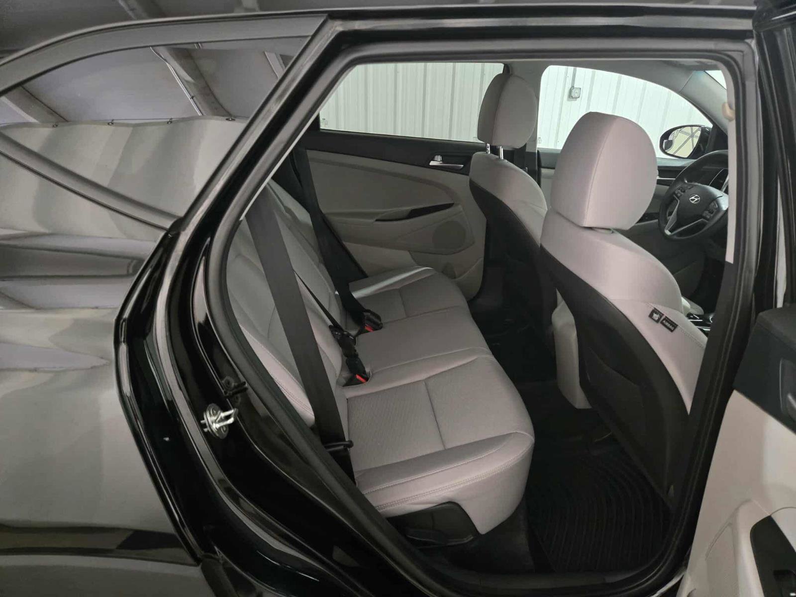 Used 2021 Hyundai Tucson SE image 21