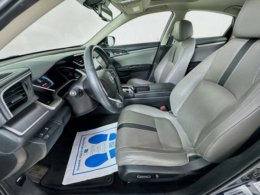 Used 2017 Honda Civic Touring image 28