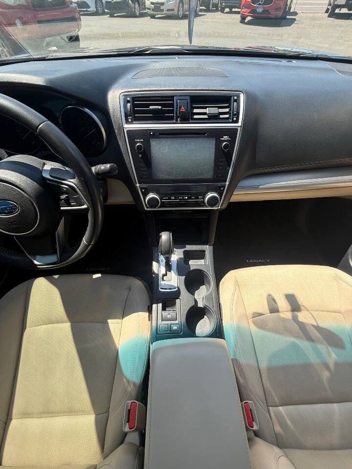 Used 2018 Subaru Legacy 2.5i Premium w/ Popular Package #1 AWD/4WD image 16