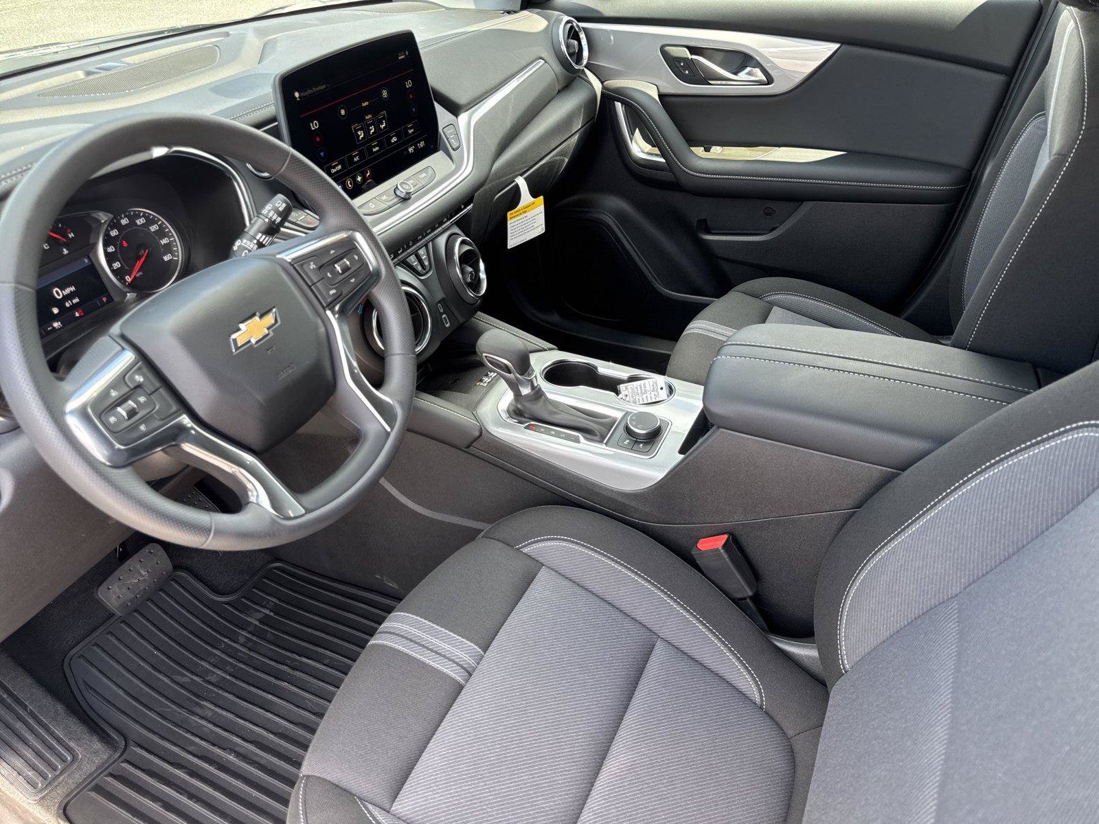 New 2026 Chevrolet Blazer LT w/ Convenience Package FWD image 10