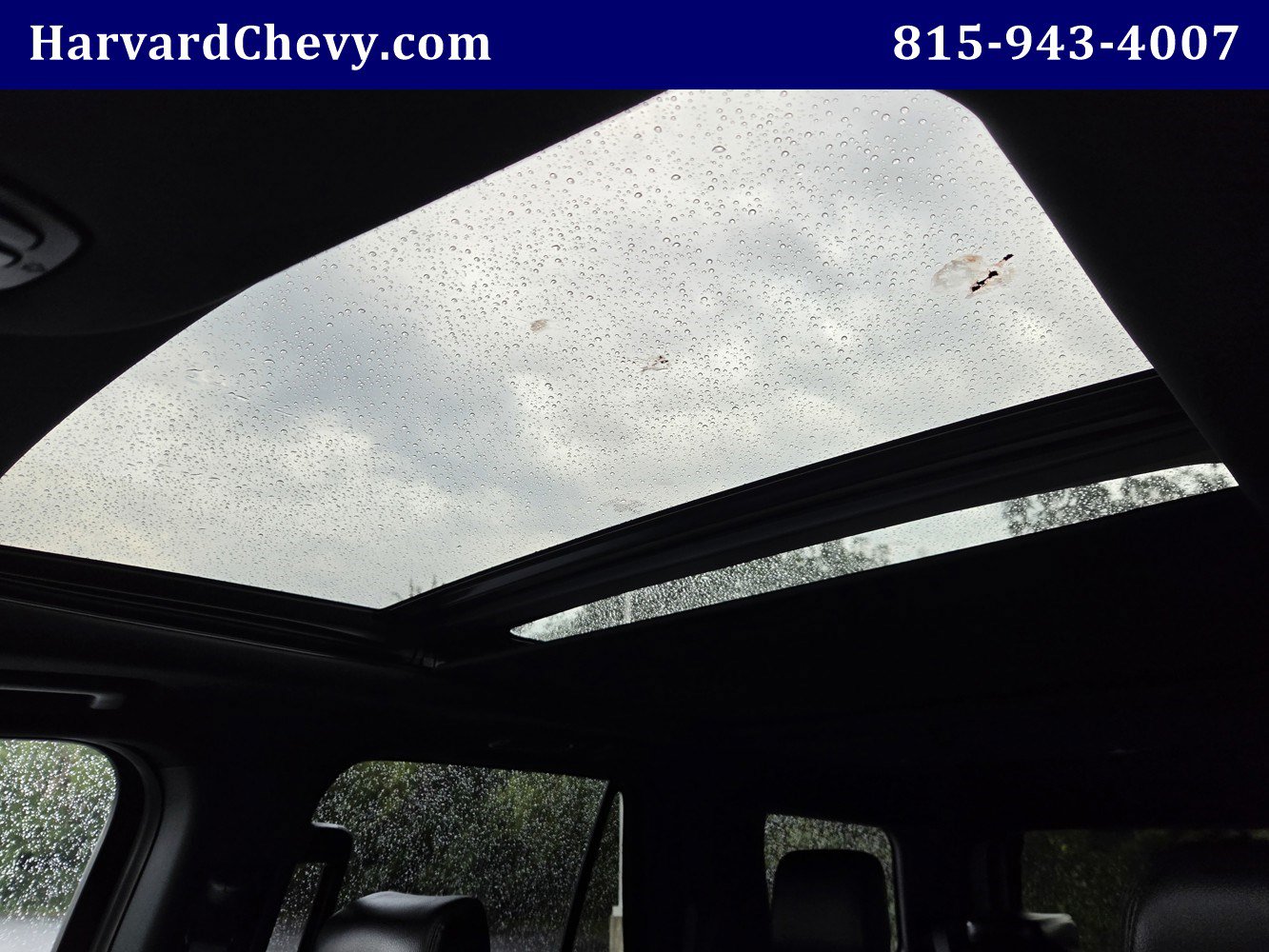 Used 2020 Ford Expedition XLT w/ Equipment Group 202A AWD/4WD image 17