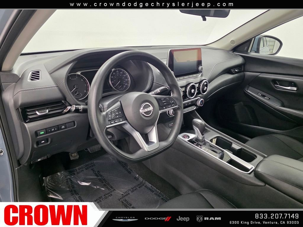Used 2025 Nissan Sentra SV image 21
