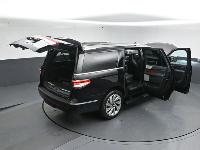 Certified 2022 Lincoln Navigator L Reserve image 51