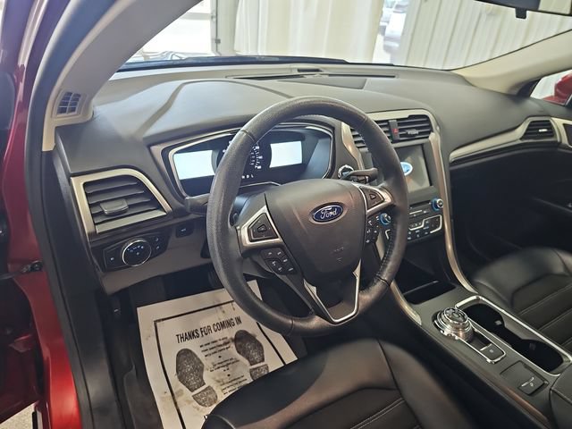 Used 2017 Ford Fusion SE w/ Equipment Group 201A FWD image 36