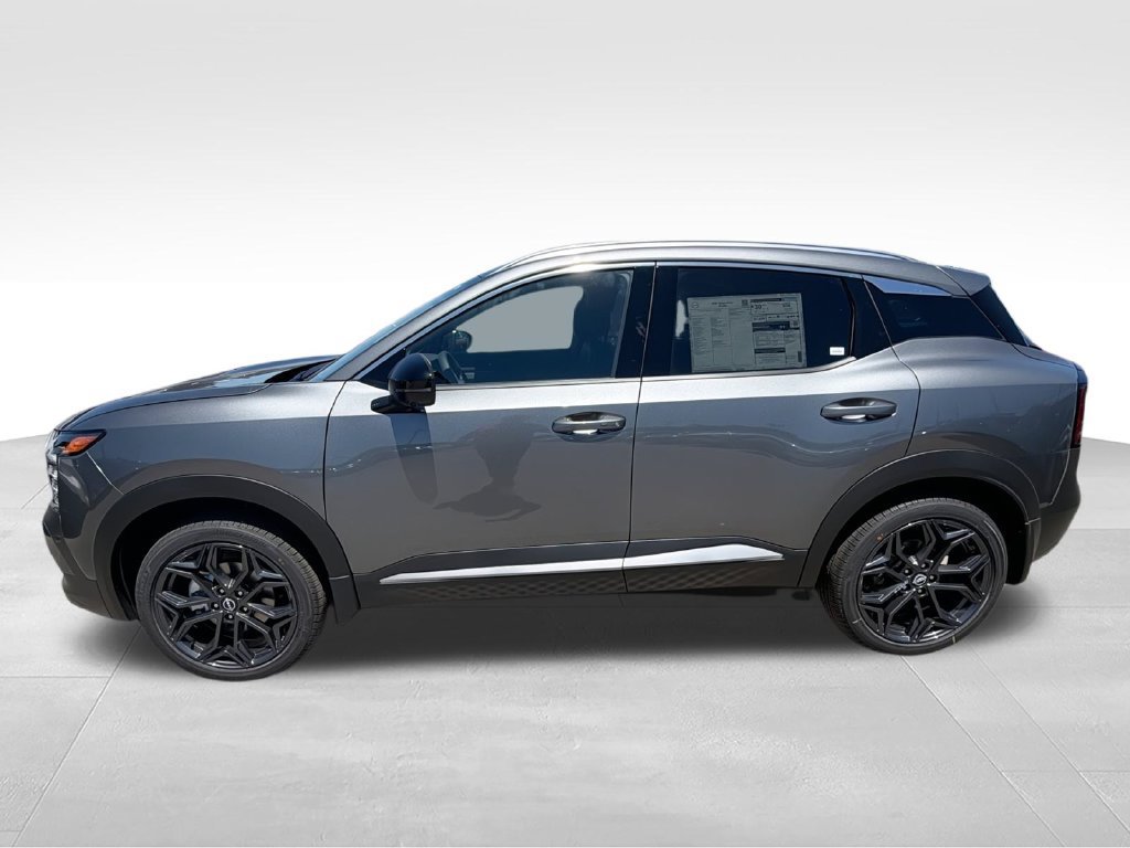 New 2026 Nissan Kicks SR AWD/4WD image 5