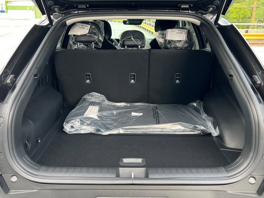 New 2025 Kia EV6 Light w/ Light LR Technology Package image 7