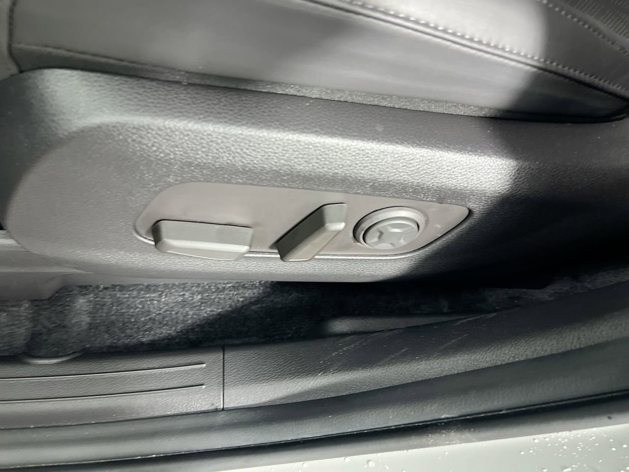 Used 2023 Kia Carnival SX Prestige FWD image 14