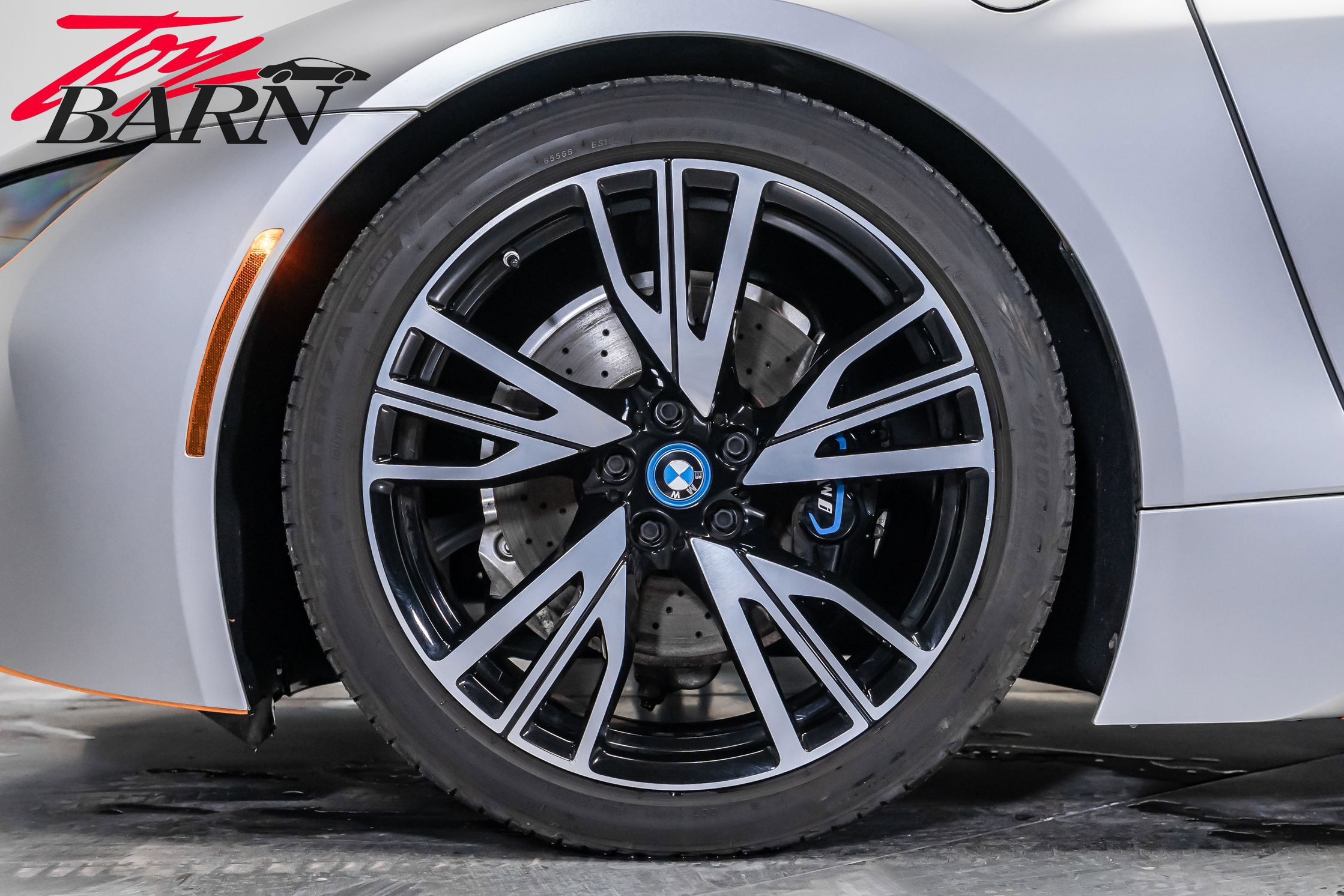 Used 2015 BMW i8 image 17