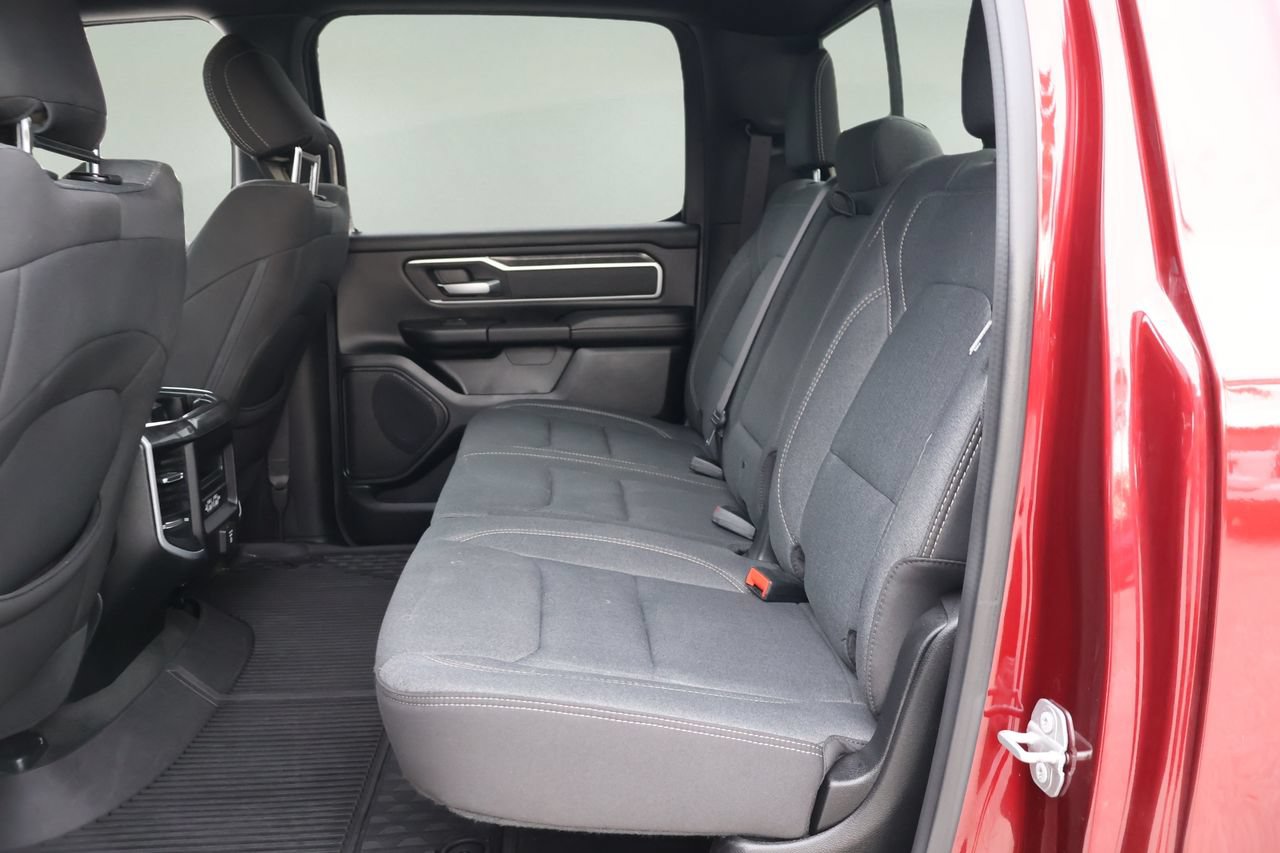 Used 2020 RAM 1500 Big Horn AWD/4WD image 12