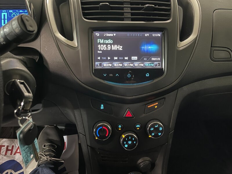 Used 2016 Chevrolet Trax LS AWD/4WD image 10