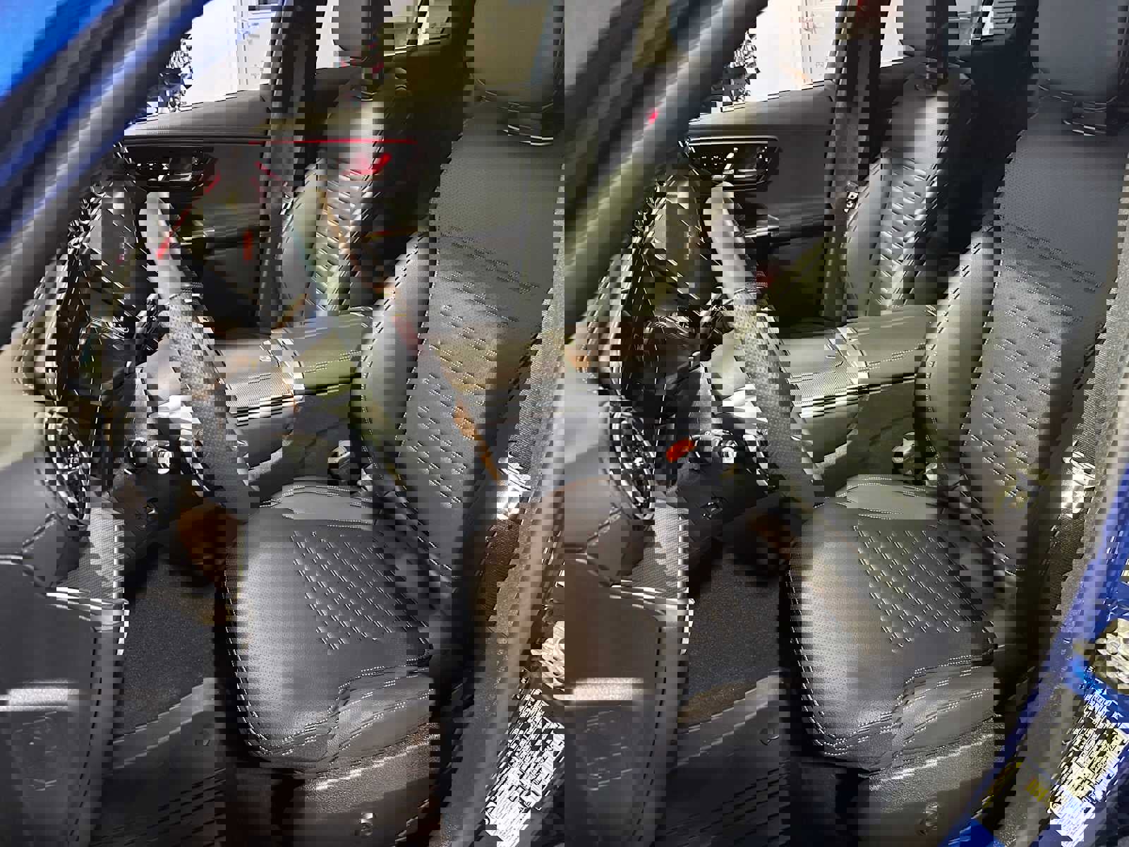 Used 2024 Mercedes-Benz GLC 300 4MATIC image 20