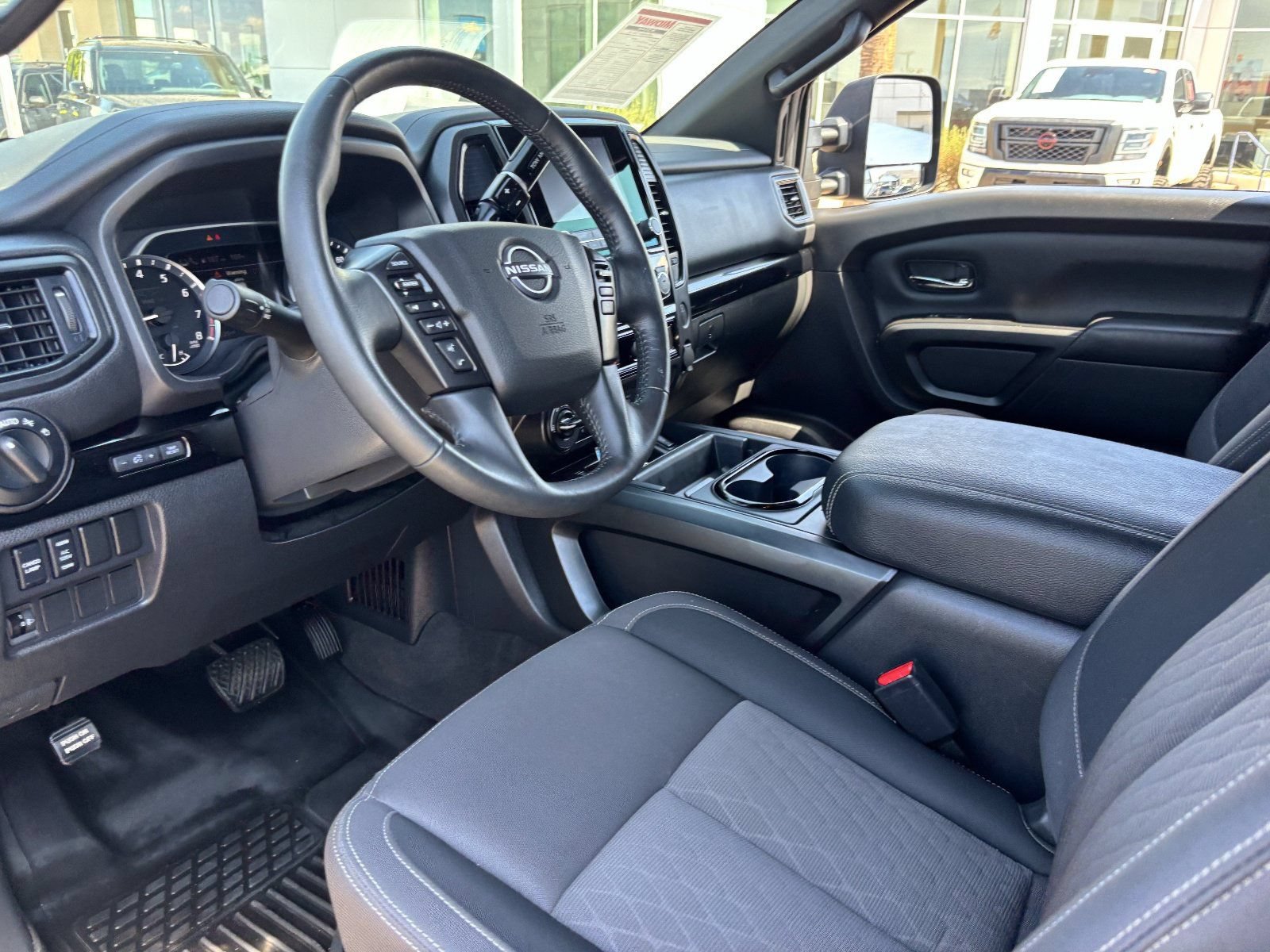 Certified 2024 Nissan Titan SV w/ SV Convenience Package AWD/4WD image 39