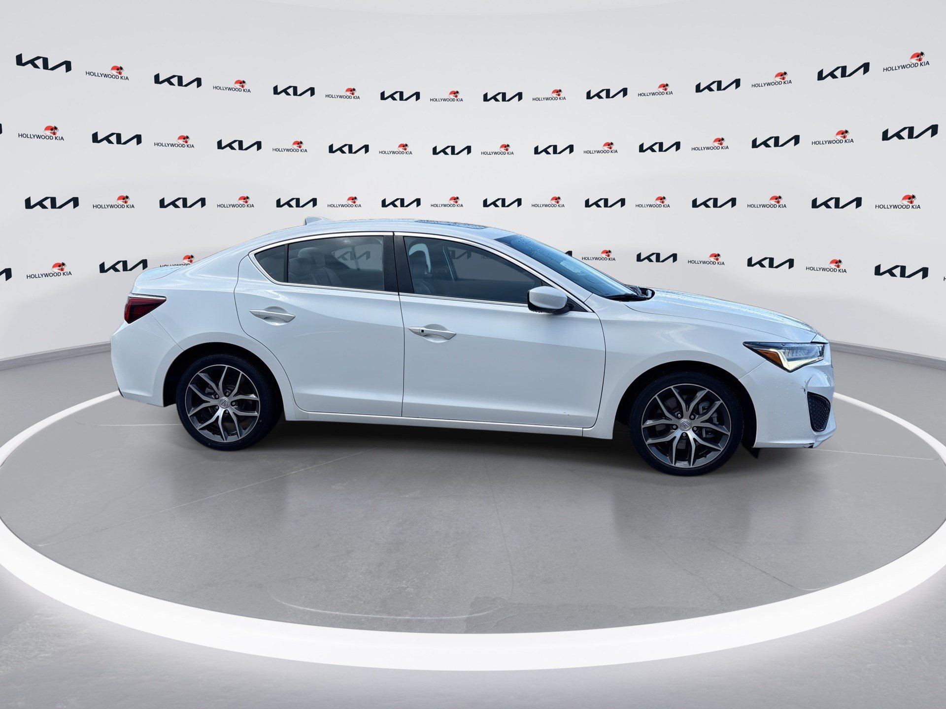 Used 2022 Acura ILX w/ Premium Package FWD image 9