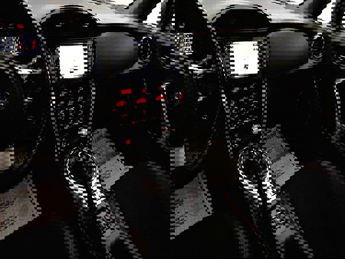 Used 2019 Subaru BRZ Limited w/ Performance Package image 17