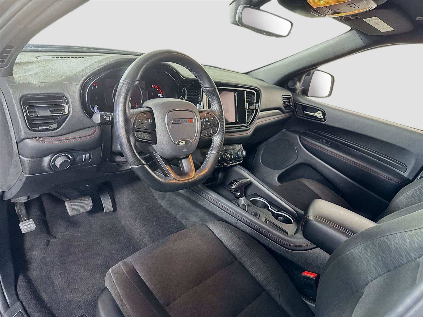 Used 2023 Dodge Durango GT AWD/4WD image 3