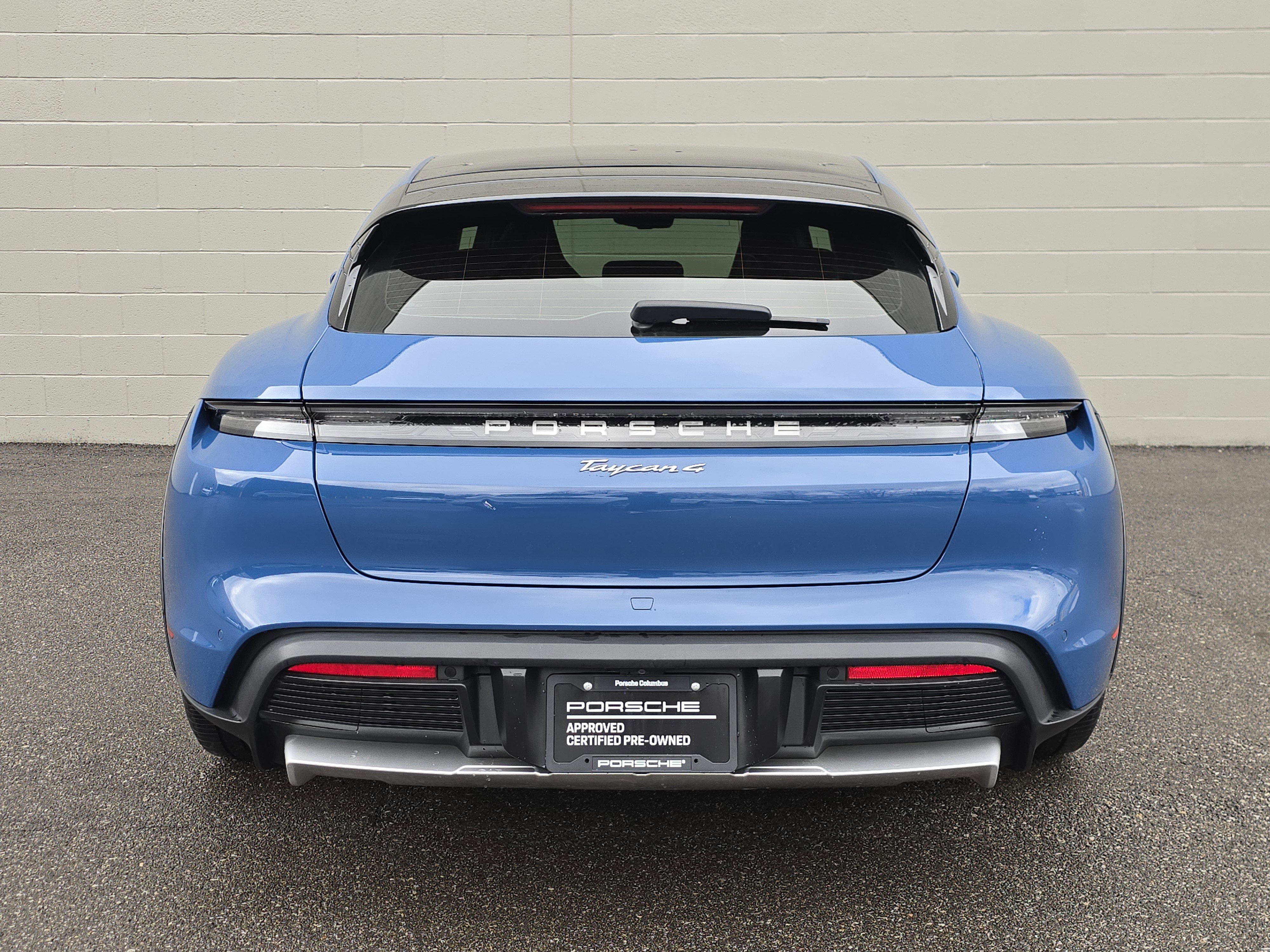 Certified 2021 Porsche Taycan 4 Cross Turismo image 8