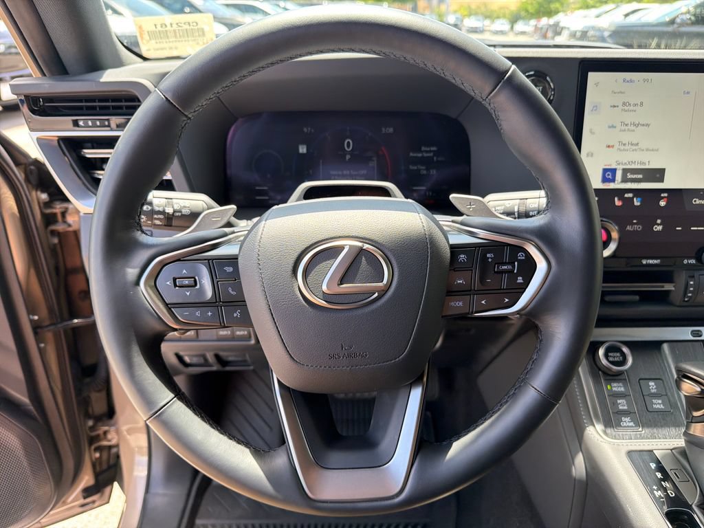 Used 2025 Lexus GX 550 AWD/4WD image 22