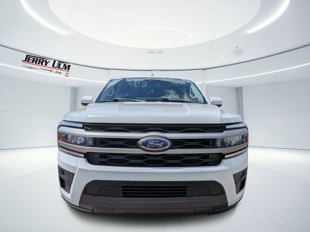 Used 2024 Ford Expedition XLT RWD image 8