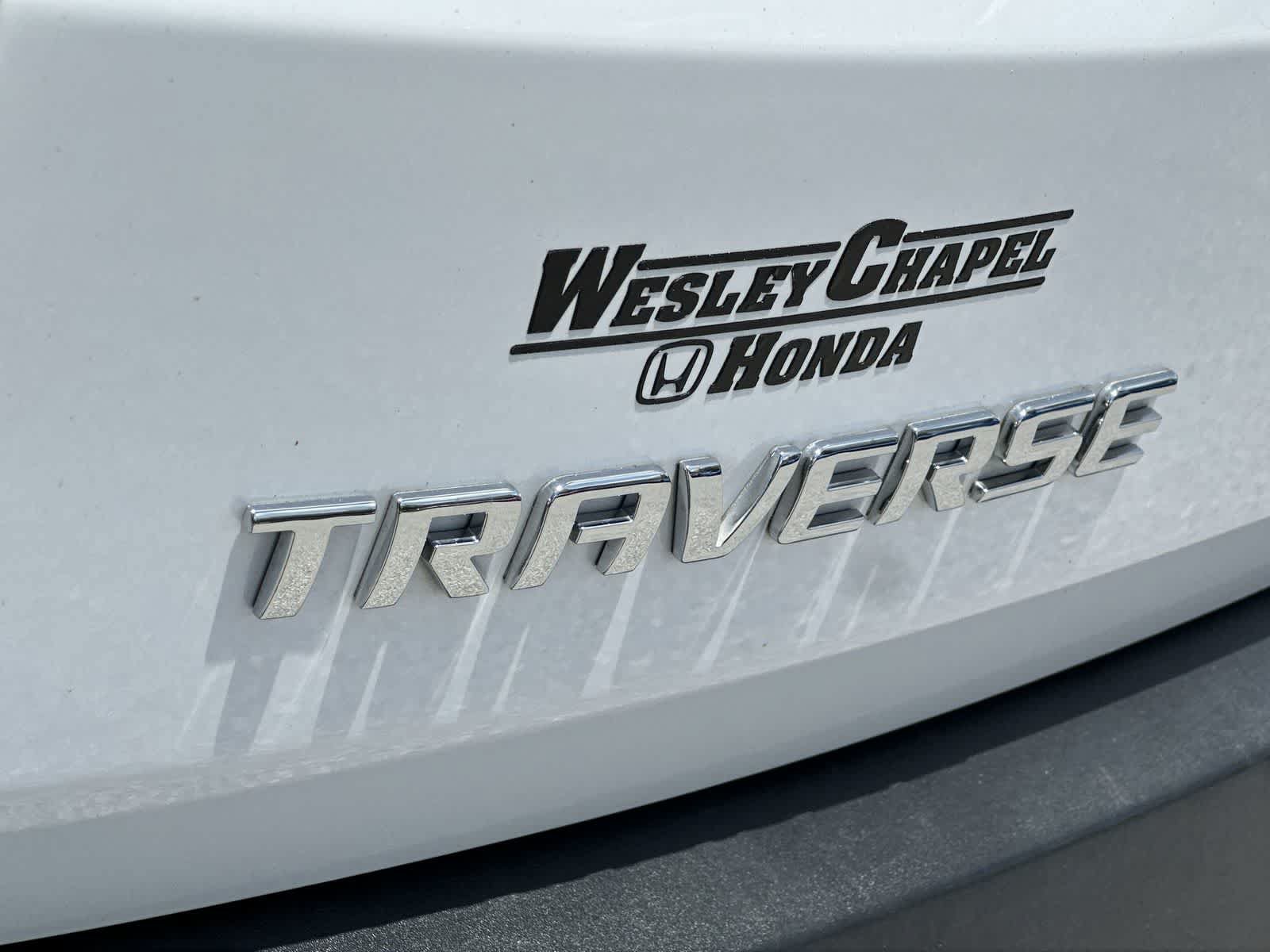 Used 2023 Chevrolet Traverse LT FWD image 10