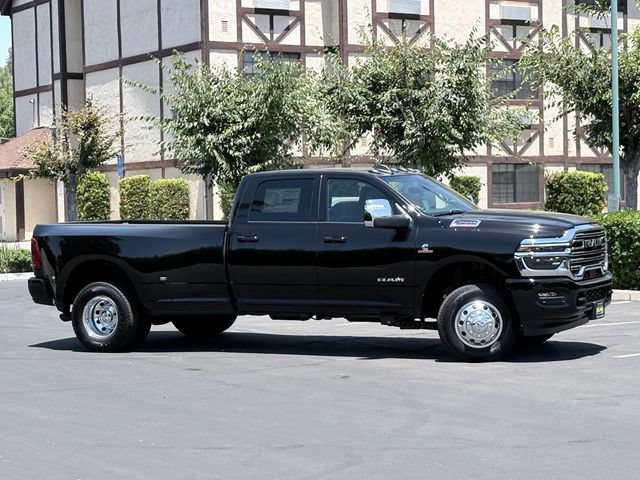 New 2026 RAM 3500 Laramie w/ Max Tow Package AWD/4WD image 3