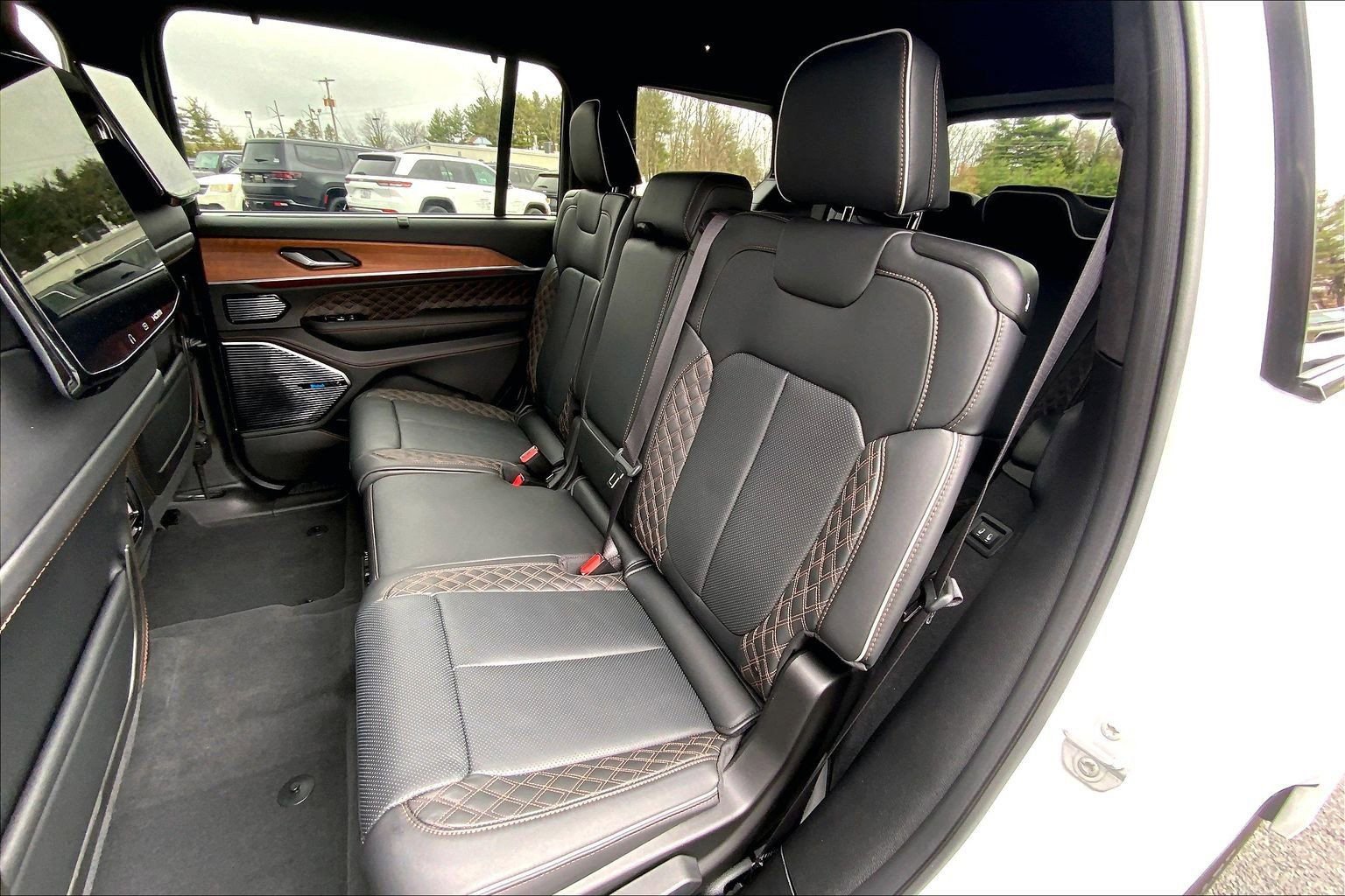 Certified 2025 Jeep Grand Cherokee L Summit image 20