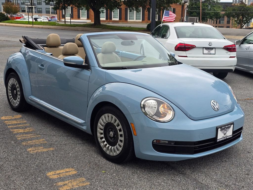 Used 2015 Volkswagen Beetle 1.8T FWD image 19