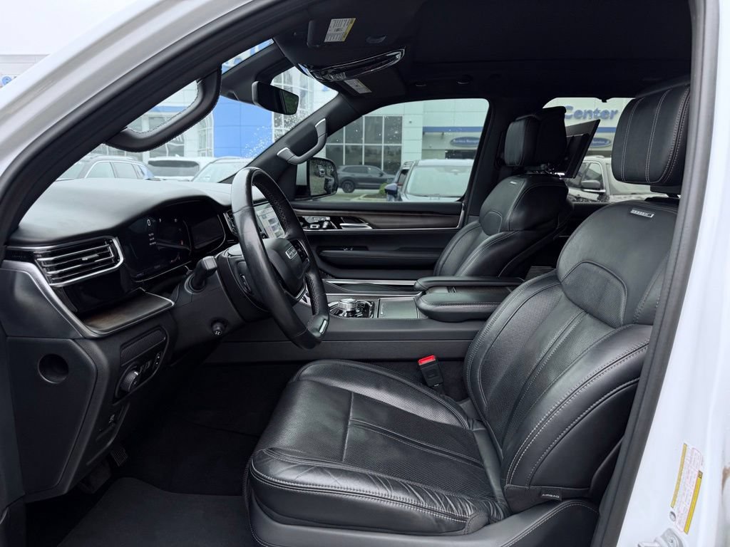 Used 2022 Jeep Grand Wagoneer Series I AWD/4WD image 22