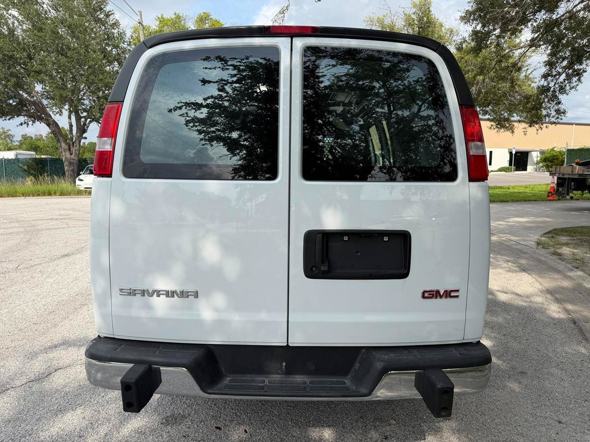 Used 2025 GMC Savana 2500 w/ Driver Convenience Package RWD image 6