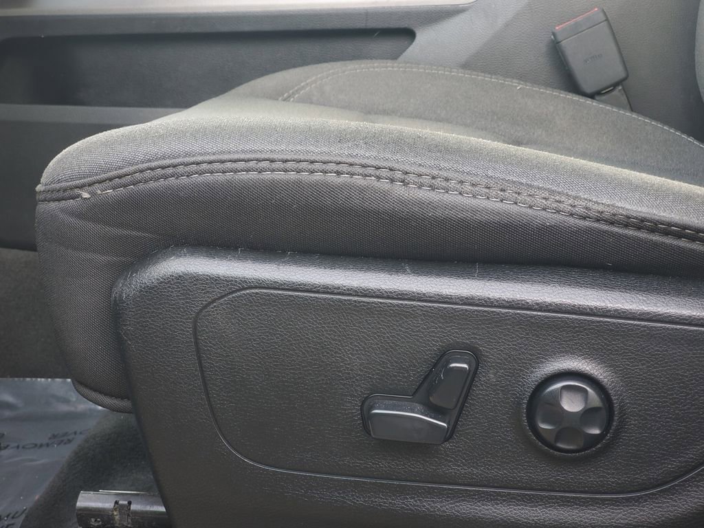 Used 2020 RAM 1500 Big Horn image 15