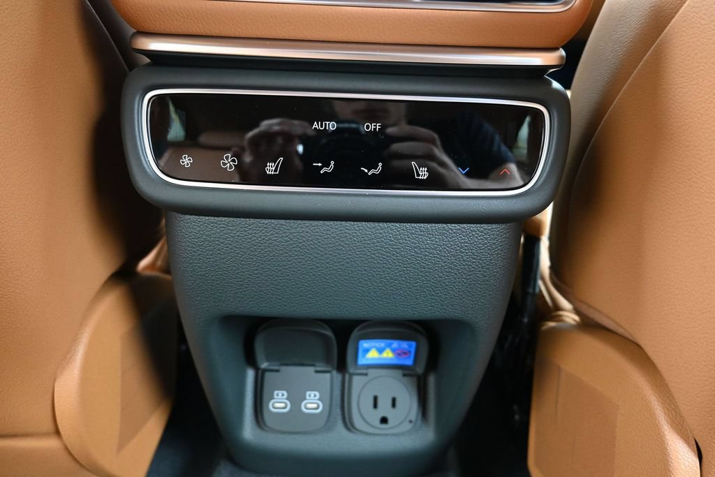 New 2026 Genesis GV80 2.5T Prestige AWD/4WD image 17