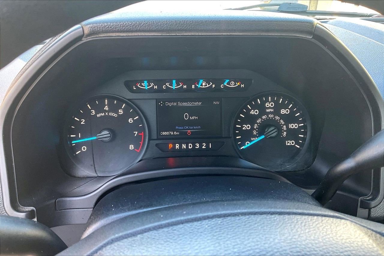 Used 2017 Ford F150 XL w/ Equipment Group 101A Mid image 11