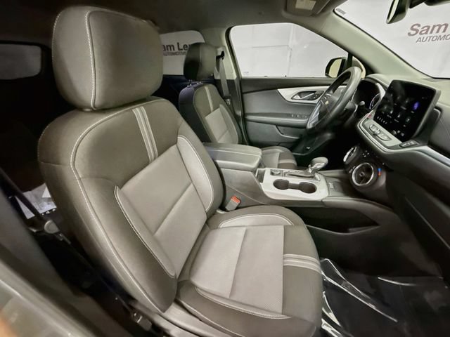 Used 2023 Chevrolet Blazer LT w/ Convenience Package FWD image 28