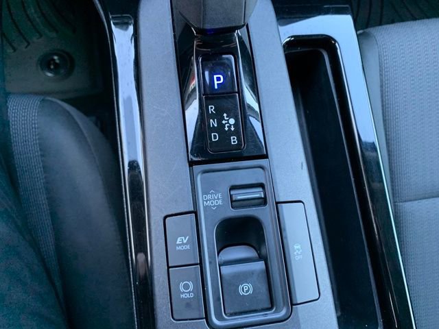 Used 2023 Toyota Prius LE image 23